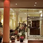 Pella Hotel 2*