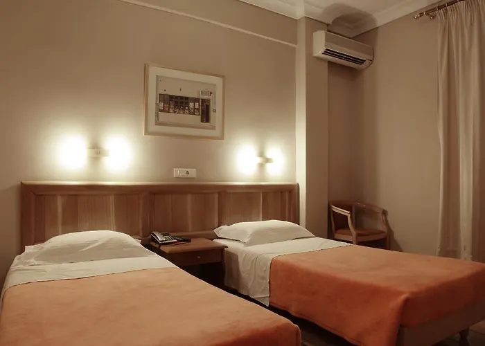 Pella 2* Tesalónica