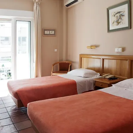 Hotel Pella 2*